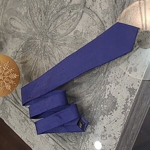 CALVIN KLEIN MEN'S BLUE SILK NECK TIE LIKE NEW